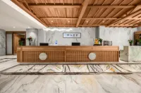 Nanyang Linqi Yunshe Hotel (Municipal Government Branch)