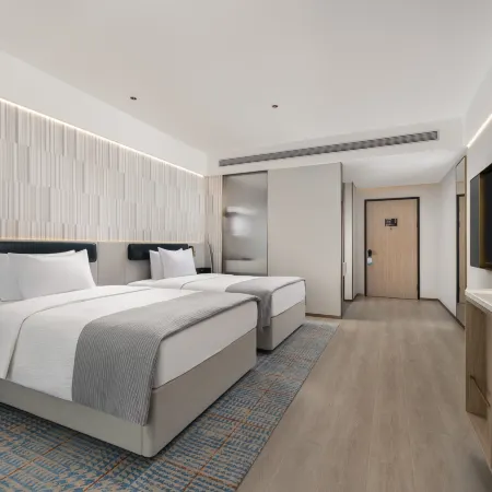Wanda Yuehua Hotel, Aksu Airport