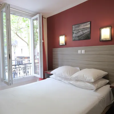 Hipotel Paris Gambetta République Hotels near 20th arr.