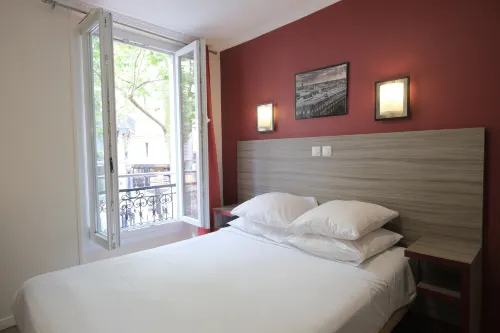 Hipotel Paris Gambetta République - 2-Sterne