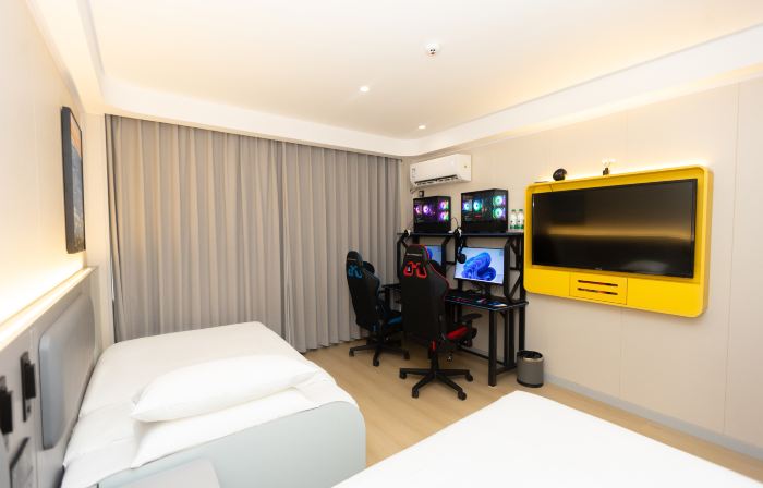 Ximange E-sports (Mengzhou Riverside Park Branch)