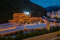 Ruijing Grand Hotel - 4つ星