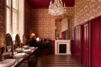 Dumbleton Hall Hotel - parking