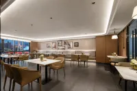 Chongqing Jiefangbei Hong Ya Dong Riverside View Meilun Hotel - breakfast