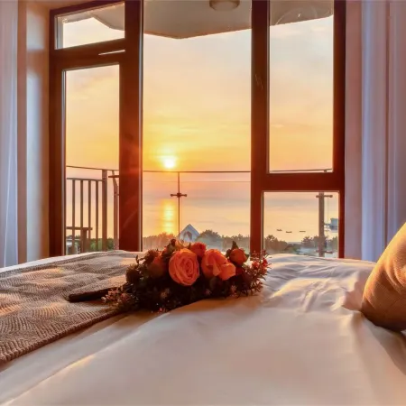 See U·Xiyou Homestay (International Coastal Baths)