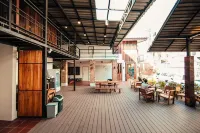 Sylvis Hostel Chiangmai - Hostels