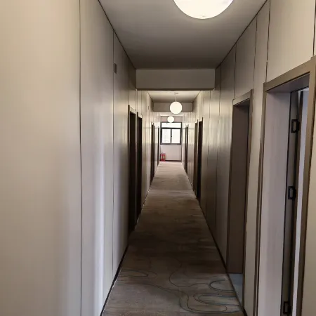 Luhang Cloud Inn (Xiamen Gaoqi International Airport Branch