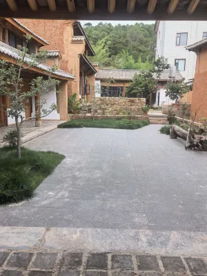 Lushan Canglugu Homestay - 인 (Inns)