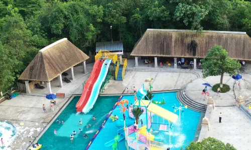 Xinfeng Utop Spring Primeval Forest Resorts