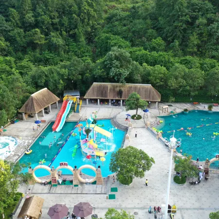 Xinfeng Utop Spring Primeval Forest Resorts