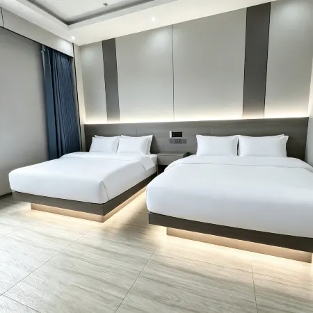 Honghe Business Hotel