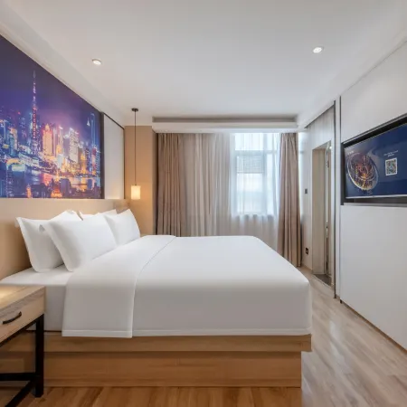 VIENNA CLASSIC HOTEL (Zhanjiang Xuwen Haian Port)