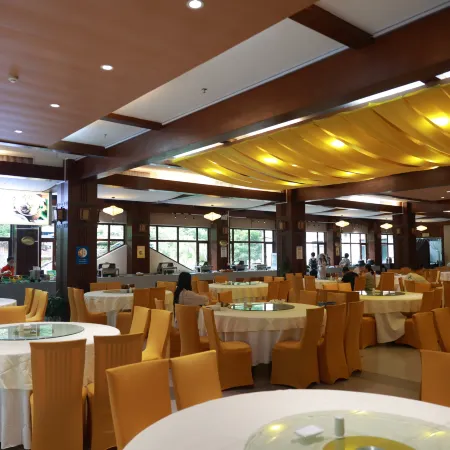 Longsheng Hot Spring Resort