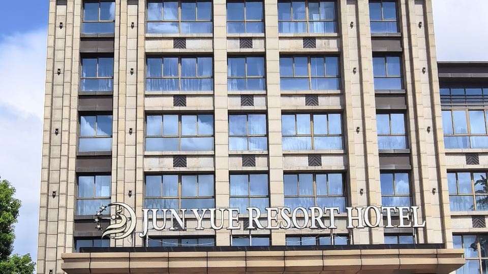 Junyue Resort Hotel