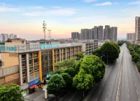 Hongxing Home Hotel (Nanning Wuyi store) - Bãi đậu xe