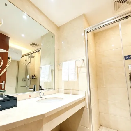 Xianyang Dibai Hotel Hotels in Xingping