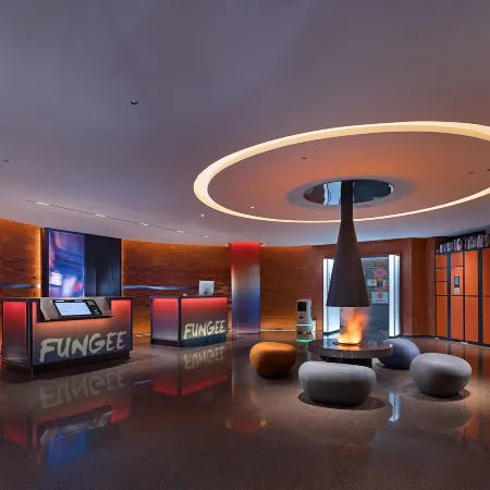 FunGee X Hotel (Changsha IFS Guojin Center Huangxing Square Metro Station Branch)