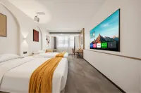 Lis Future Hotel (Hefei Wulimiao Subway Station) - parking