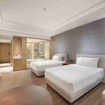 東莞松山湖華美達廣場飯店 Rooms