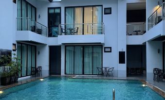 Good Day Phuket