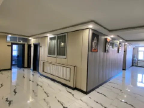 Qiaojia Hotel Hoteles en Nehe