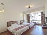 Xunmi Danxia Inn (Danxia Mountain Scenic Area Store)