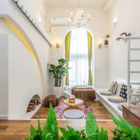 7th Afternoon Homestay (Linyi People's Square MixC Mall)
