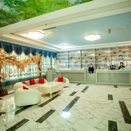 Huan County Haitian Lize Hotel (Huanzhou Ancient City Scenic Area Branch)