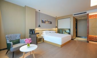 Cloud Hotel Yining