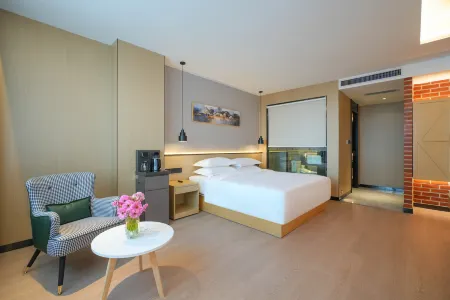 Cloud Hotel Yining Отели рядом со станцией Yining Railway Station