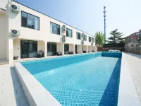 Summer Solstice · Family Resort (Pigeon Nest Park Liuzhuang Night Market Branch) - piscina
