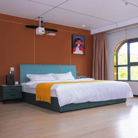 Moye Movie Hotel