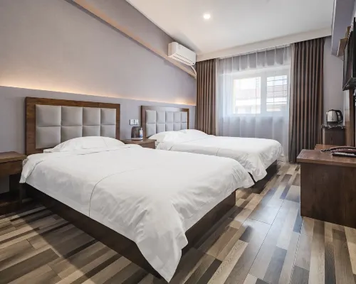 Dandong Da Vinci Hotel (Yalu River Broken Bridge) Hotel a Dandong