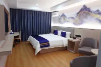 โรงแรมซูเปอร์ 8 (สถานีขนส่งเชียนซาน)
