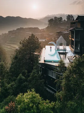 Sanchunli Meng Resort Hotel