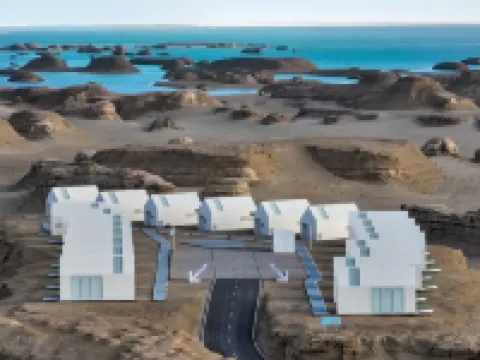 Lonely Space（ Gobi ）wild luxury hotel Hotels in 