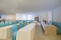 Zhiya Yuexiang Hotel (Turpan Toxon Passenger Transport Terminal) Hotels in Toksun