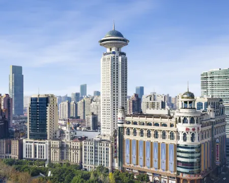 โรงแรมเรดิสัน บลู เซี่ยงไฮ้ นิวเวิลด์ โรงแรมในเซี่ยงไฮ้