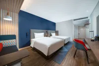 Holiday Inn Express Chongqing Airport Zone, an IHG Hotel Các khách sạn ở Trùng Khánh