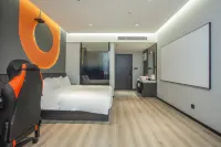 Doer E-sports Hotel (Yishui Hailecheng Tongji Street)