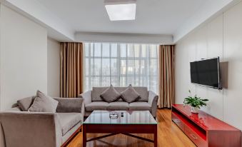 Buckingham Palace Hotel (Fuyang Yingdong)