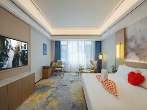 Fengshan Fenghuang International Grand Hotel