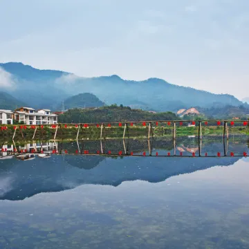 Kaihua Jinxi Spring Hotel