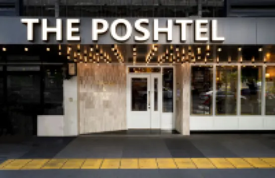 The Posh Phayathai Hotels near BTS-Phaya Thai