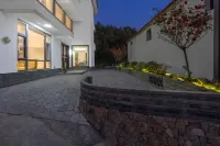 Jiuyiju Homestay Hotels near Yaokoucun