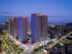 Vienna International Hotel (Zhanjiang Wanda Plaza)