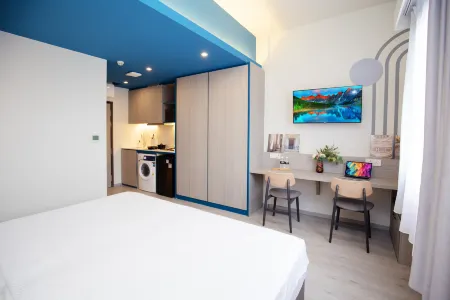 Coliwoo Hotel Pasir Panjang Отели рядом с достопримечательностью «E-Waves Fishbyte Pte Ltd»