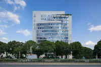 Urba S Hotel (Gaoqi Airport Xiangyu Bonded Zone Branch) Hotell i 