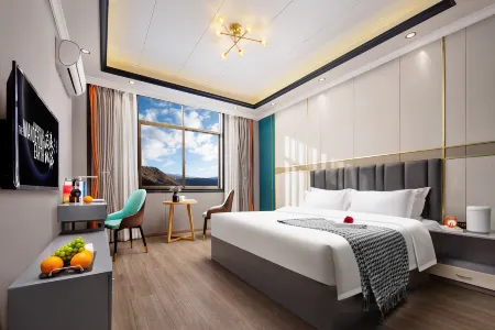 Basu Maishi Light Residence Hotel