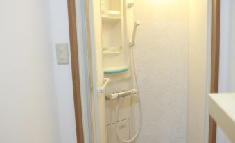Maru House